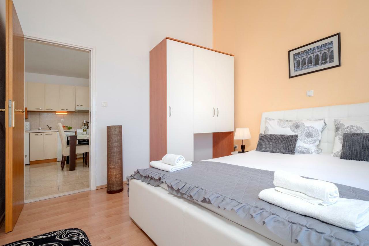 Apartments Roso - Zf Hvar Hvar Town Exterior foto